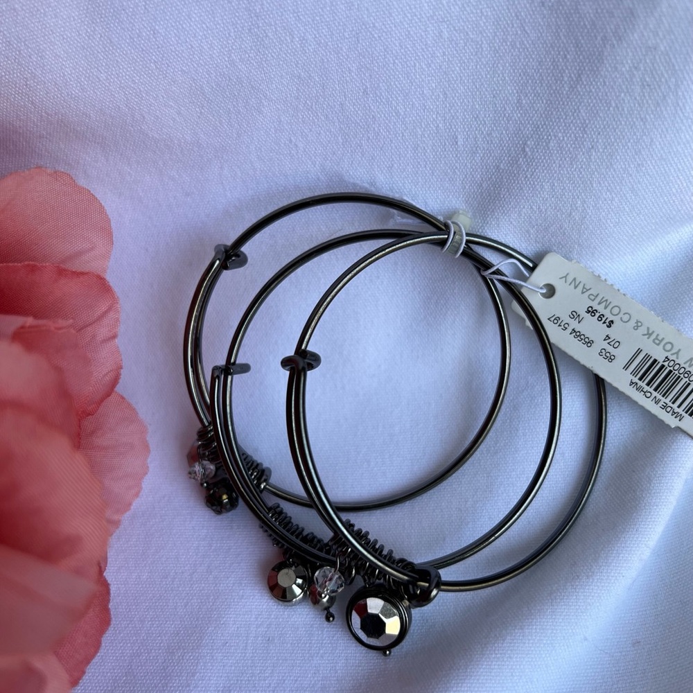 New York & Company Bangle Bracelets NWT